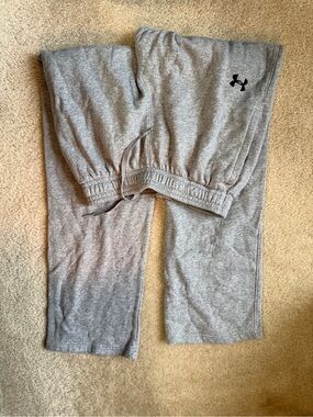 Under Armour Heather Gray Men's Sweatpants with Logo